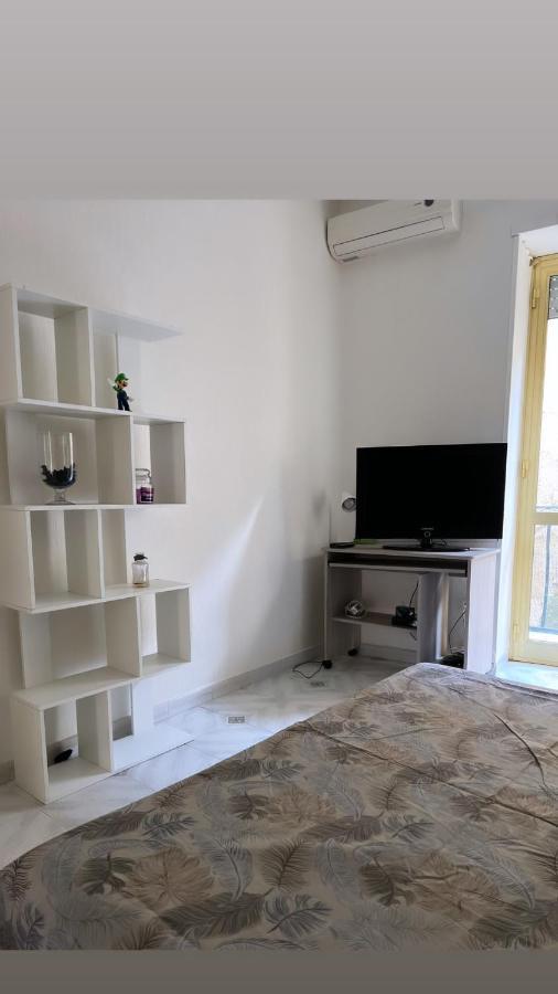 Lacasinadisofisa Apartment Naples Luaran gambar