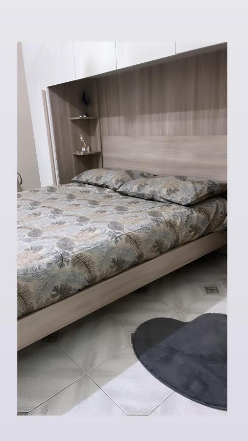 Lacasinadisofisa Apartment Naples Luaran gambar