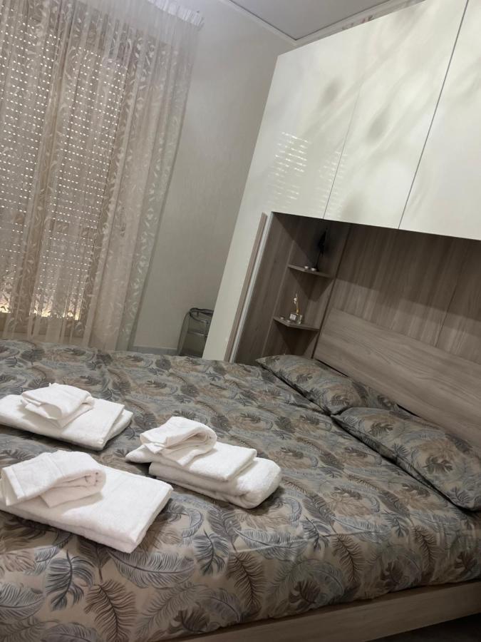 Lacasinadisofisa Apartment Naples Luaran gambar
