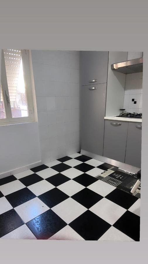 Lacasinadisofisa Apartment Naples Luaran gambar