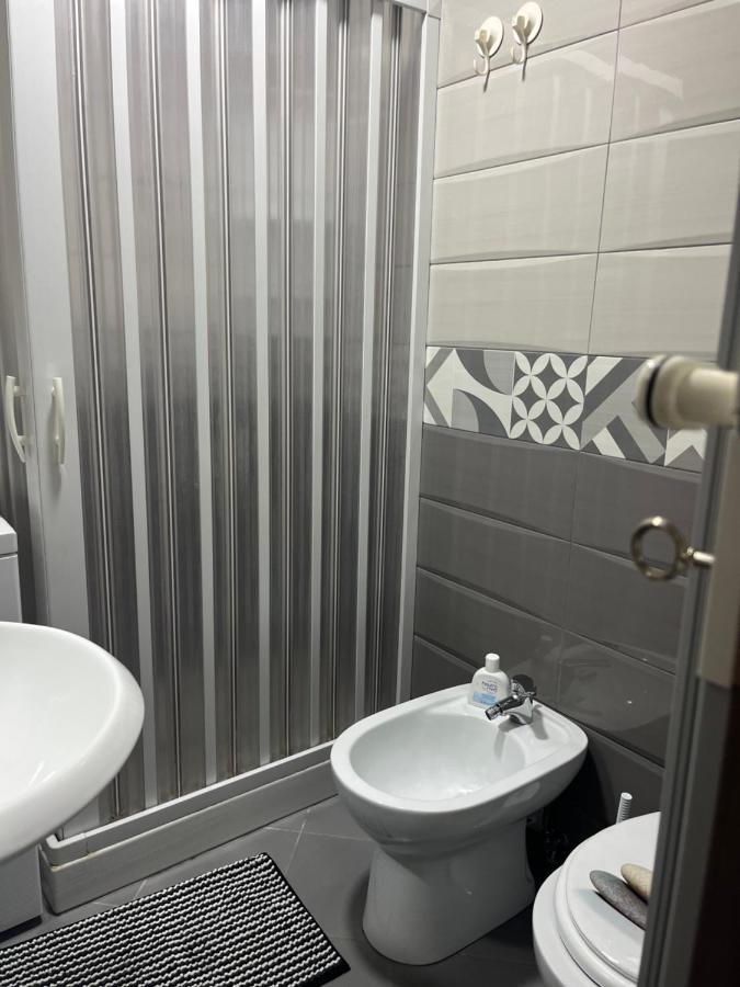 Lacasinadisofisa Apartment Naples Luaran gambar